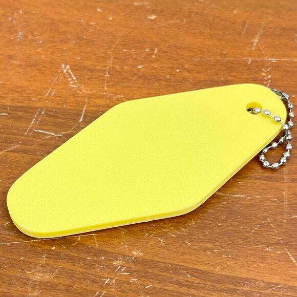 Retro Motel Keychain, I’m Just Here to Have Fun, Ballchain Keychain - Picture 3 of 6